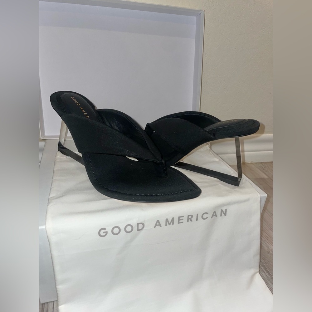 Good American Clear Wedge in Black size 8.0
